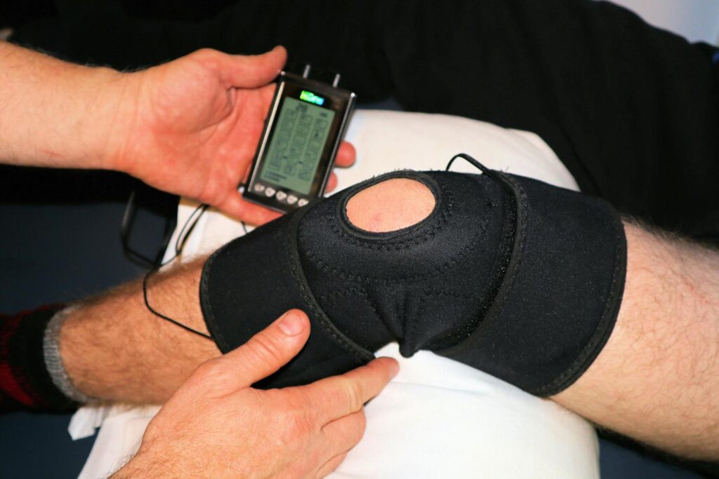 physio treatment for a knee